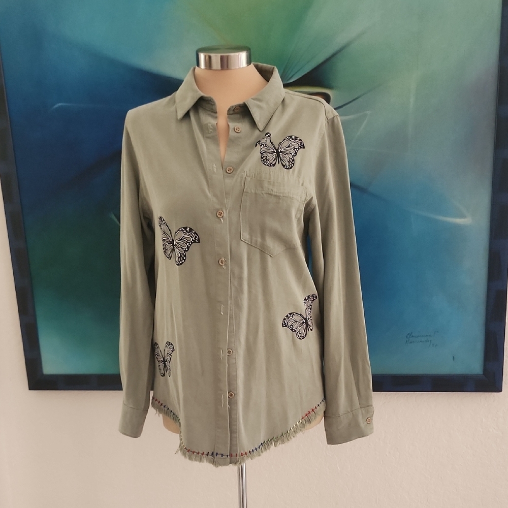 LAUREN MOSHI | Green Button Down Shirt with Butterfly Design
